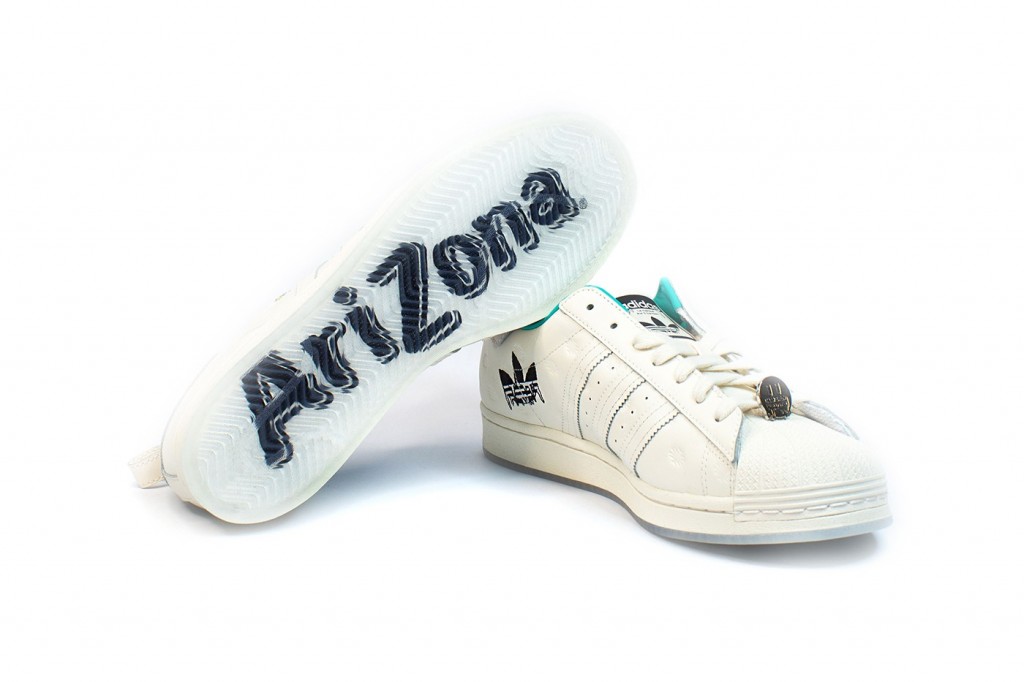 Hypebeast / Arizona / adidas